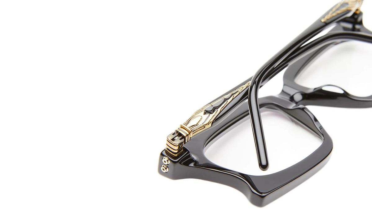 D73 BS Black