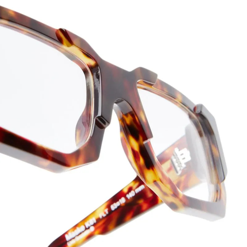 K61 FLAMED TORTOISE